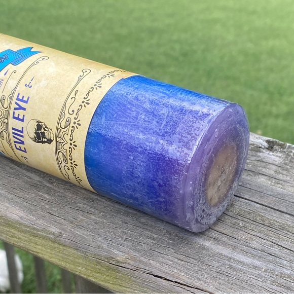 Evil Eye 🧿 Candle Witches Brew Pillar Coventry Creations USA Discontinued size - Picture 4 of 12